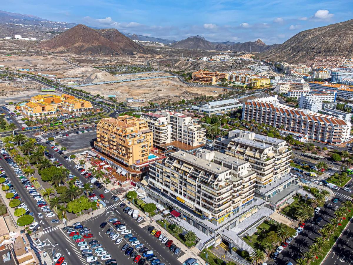 Los Cristianos - Views And Spacious Valdes Center 1 - As De Casas Экстерьер фото